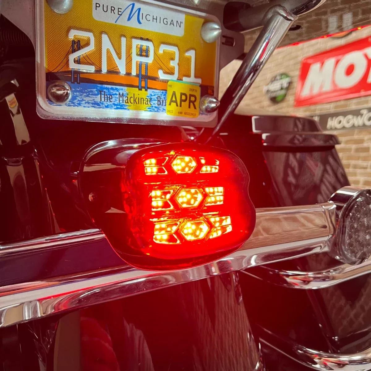 Hogworkz Luminz LED Taillight w/ Plate Light & Signals for Harley
