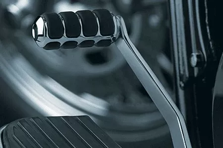 Kuryakyn Round Shift Peg Cover for V-Star 1300 '07-Up -Toe Shift Only