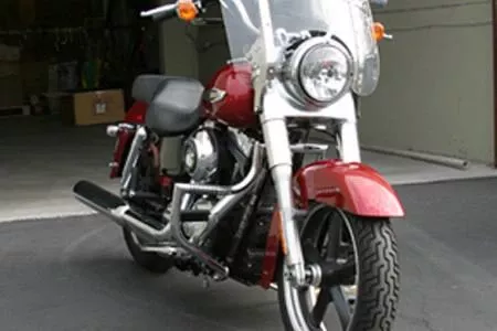 Lindby Linbar Front Highway Bars with Footpegs for Dyna Switchback '12-16