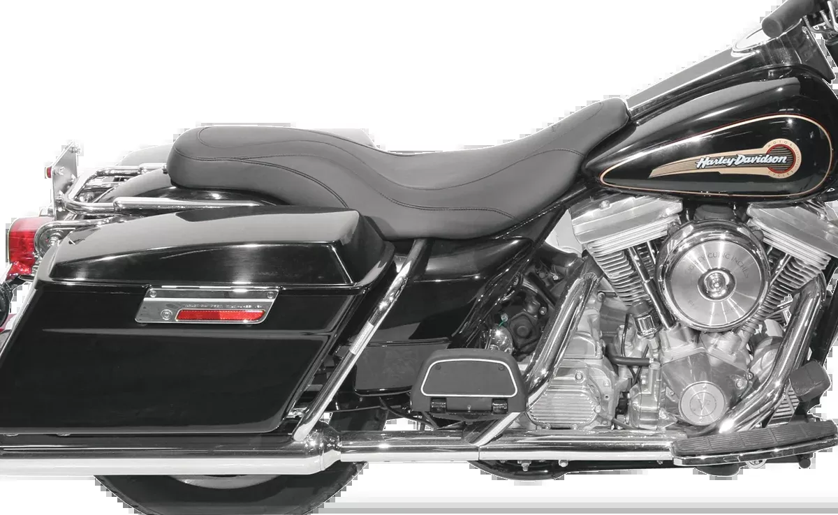 Mustang Day Tripper Seat - FLHT/FLTR '97-'07 - 76382