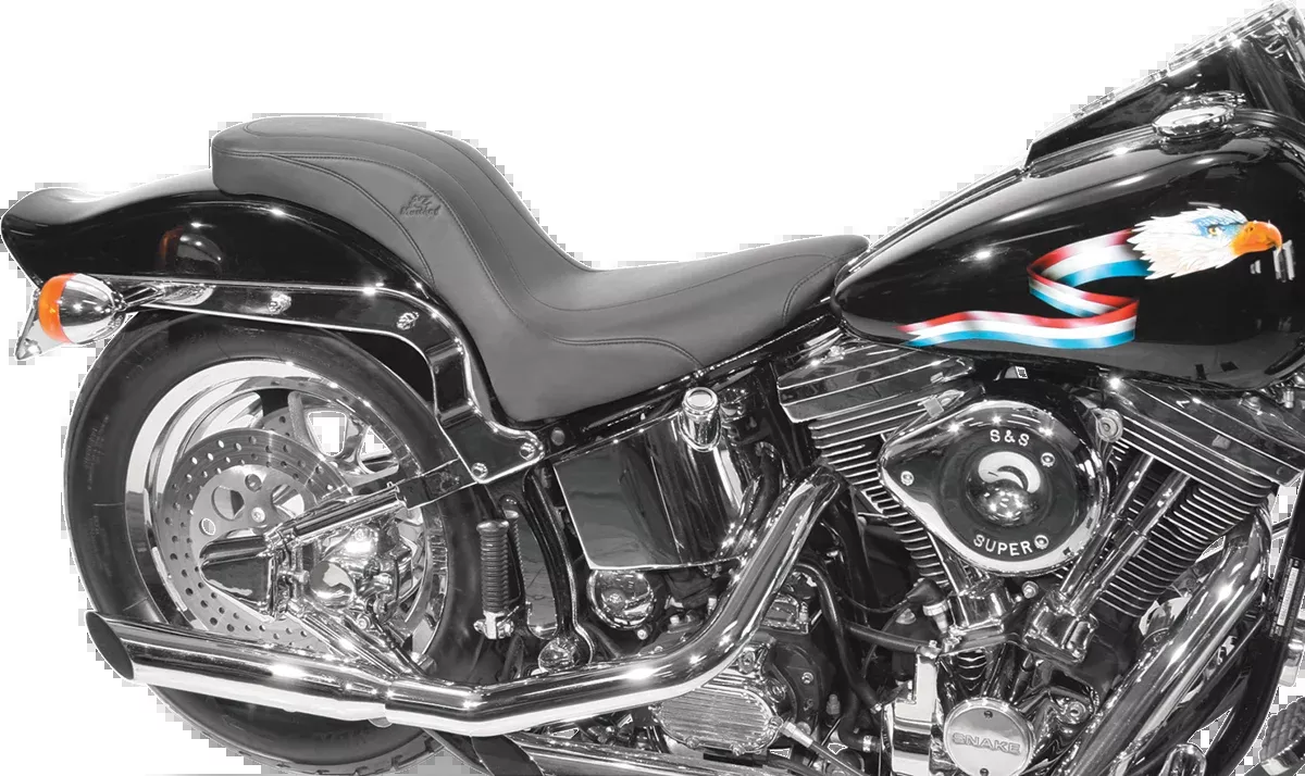 Mustang Day Tripper Seat - FXST '06-'10 - 76364