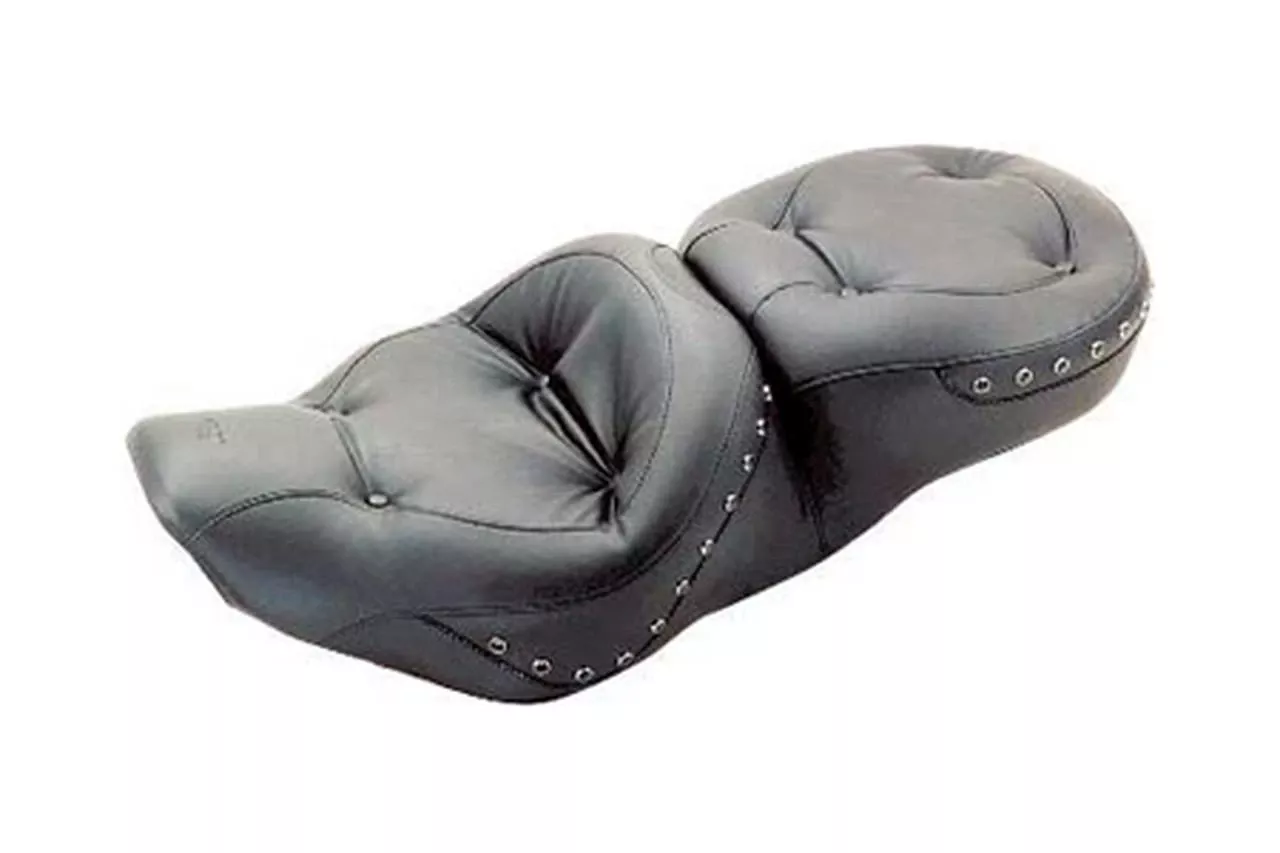 MustangOne-Piece Touring Seatfor Road King '97-07 - Regal with Black Studs