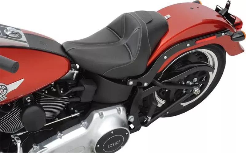 Saddlemen Dominator Solo Seat w/ Driver Backrest Option with SaddleGel for '06-10 FXST & '07-17 FLSTF/B -Smooth Saddlehyde