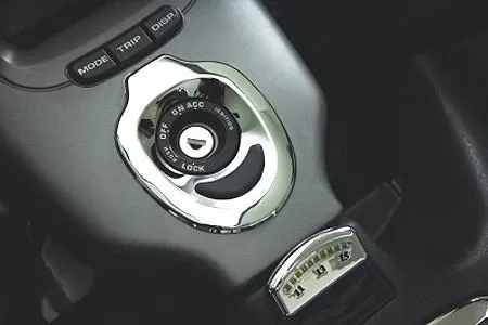 Show Chrome Chrome Key Accentfor GL1800 '01-05 Not For European Models